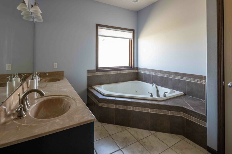 Kitchen_Bathroom_Remodel-Before_Project-Fargo_Moorhead1